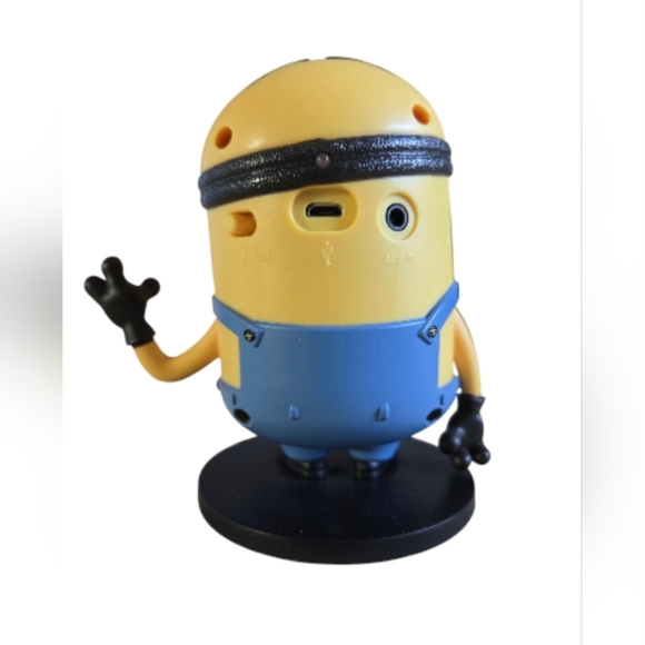 DESPICABLE ME iHome Rechargable Bluetooth Wireless Speaker **WORKS** - Picture 2 of 4